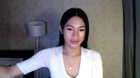Snapshot of yourdreamgirlgwen chatting on 3, 6, 2026 GWENI online show from 3, 6, 2026