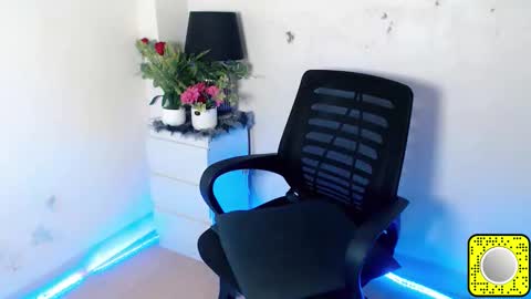 Snapshot of yourfantasygirlxx chatting on 8, 3, 2026 Judy online show from 8, 3, 2026