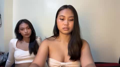 yourfantasyyy_ online show from 20, 5, 2026