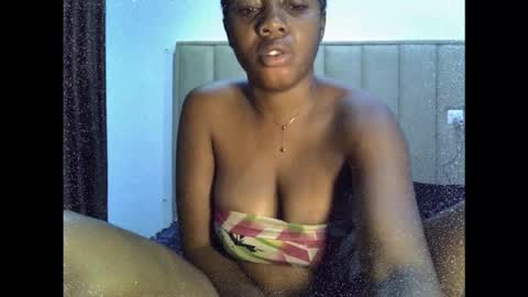 favcamgirl online show from 10, 9, 2025