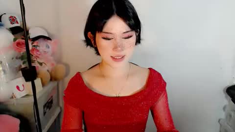 PrettyElla online show from 10, 10, 2025