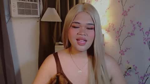 Snapshot of yourfavoratejessica chatting on 19, 12, 2025 Jessica online show from 19, 12, 2025