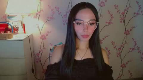 Snapshot of yourfavoratericcie chatting on 13, 9, 2025 RICCIE MAE online show from 13, 9, 2025