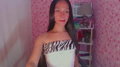 Snapshot of yourfavoratericcie chatting on 23, 11, 2025 RICCIE MAE online show from 23, 11, 2025