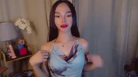 Snapshot of yourfavoratericcie chatting on 3, 12, 2025 RICCIE MAE online show from 3, 12, 2025