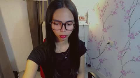 Snapshot of yourfavoratericcie chatting on 14, 12, 2025 RICCIE MAE online show from 14, 12, 2025