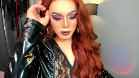 Snapshot of yourfiercemistress chatting on 27, 12, 2024 not into STINGY and CHEAP people online show from 27, 12, 2024