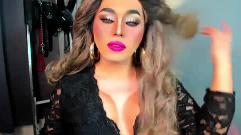 Snapshot of yourfiercemistress chatting on 26, 2, 2025 not into STINGY and CHEAP people online show from 26, 2, 2025