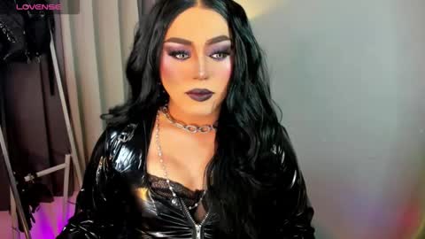 Snapshot of yourfiercemistress chatting on 17, 9, 2025 not into STINGY and CHEAP people online show from 17, 9, 2025