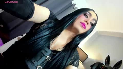 Snapshot of yourfiercemistress chatting on 18, 10, 2025 not into STINGY and CHEAP people online show from 18, 10, 2025