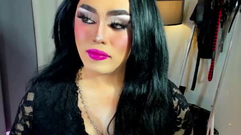 Snapshot of yourfiercemistress chatting on 11, 11, 2025 not into STINGY and CHEAP people online show from 11, 11, 2025