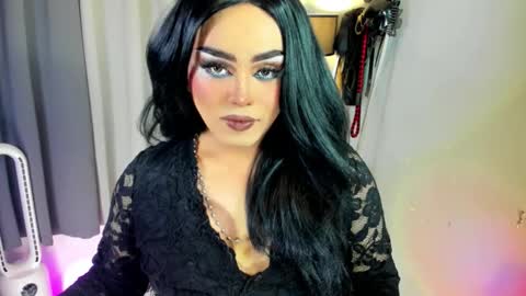 Snapshot of yourfiercemistress chatting on 24, 11, 2025 not into STINGY and CHEAP people online show from 24, 11, 2025