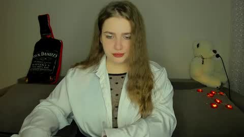 yourgem__ online show from 27, 2, 2025