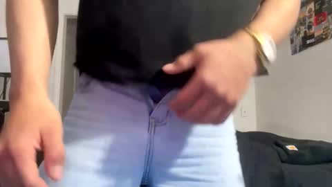 Snapshot of yourguyy21 chatting on 10, 11, 2025 yourguyy21 online show from 10, 11, 2025