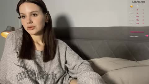 Snapshot of yourher0in chatting on 11, 12, 2024 Aida online show from 11, 12, 2024