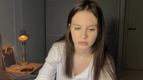 Snapshot of yourher0in chatting on 22, 1, 2025 Aida online show from 22, 1, 2025