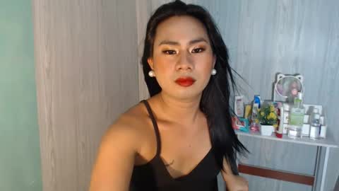 Snapshot of yourhottie_winxxx chatting on 21, 11, 2025 Mauie online show from 21, 11, 2025