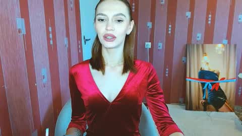 Snapshot of yourladysunshine chatting on 31, 10, 2025 Ksyusha online show from 31, 10, 2025