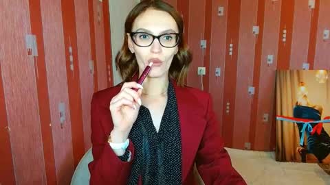 Snapshot of yourladysunshine chatting on 2, 11, 2025 Ksyusha online show from 2, 11, 2025