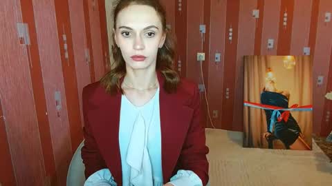 Snapshot of yourladysunshine chatting on 8, 11, 2025 Ksyusha online show from 8, 11, 2025