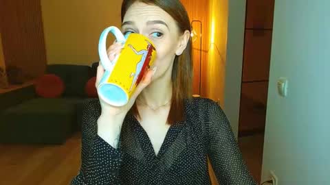 Snapshot of yourladysunshine chatting on 15, 11, 2025 Ksyusha online show from 15, 11, 2025