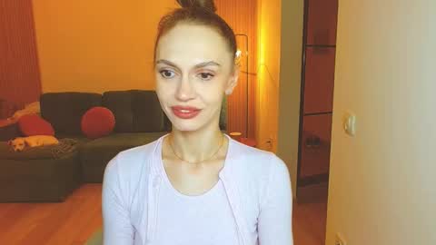 Snapshot of yourladysunshine chatting on 18, 11, 2025 Ksyusha online show from 18, 11, 2025