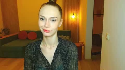 Snapshot of yourladysunshine chatting on 1, 12, 2025 Ksyusha online show from 1, 12, 2025