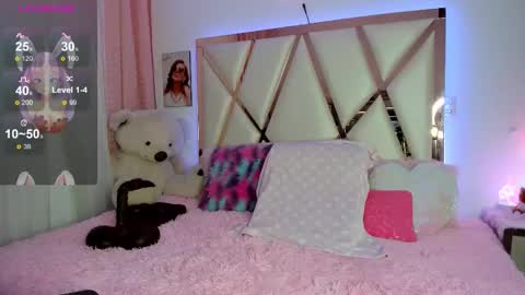 Snapshot of yourlilo__24 chatting on 26, 9, 2025 michellHi guys Ill be away from CB for a couple of months I hope to be back by then I love you so muchig yourlilo24 online show from 26, 9, 2025