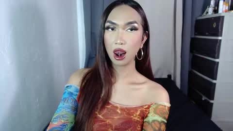 yourlovebella88 online show from 4, 3, 2025