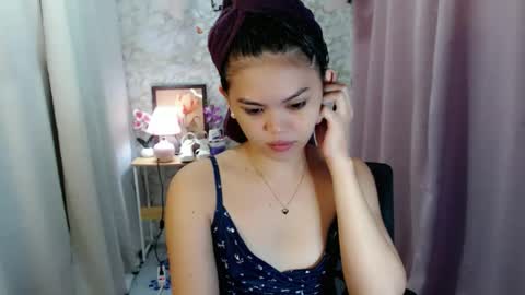 Snapshot of yourlovelytranspinay chatting on 14, 1, 2026 your lovely Dina online show from 14, 1, 2026