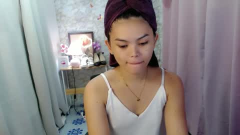 Snapshot of yourlovelytranspinay chatting on 16, 2, 2026 your lovely Dina online show from 16, 2, 2026