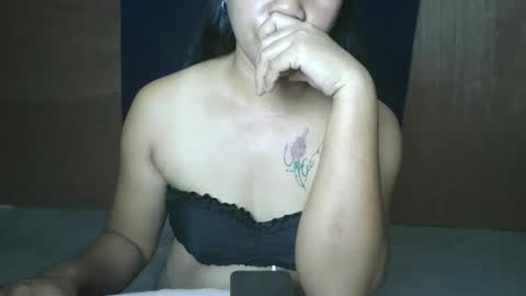 Snapshot of yourmaryflor chatting on 1, 12, 2025 yourmaryflor online show from 1, 12, 2025