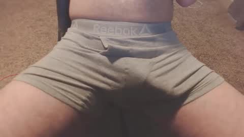 yourmomma00 online show from 23, 10, 2025