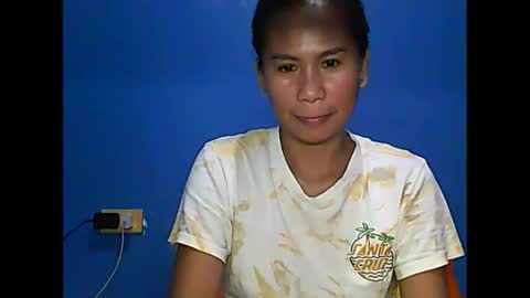 yourmorenagirl69 online show from 15, 9, 2025