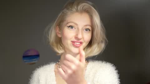 Eva online show from 24, 12, 2024