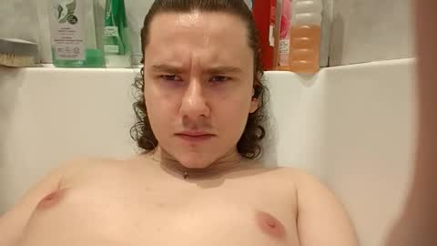 Nylon slave online show from 23, 3, 2026