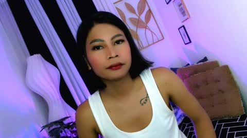 Snapshot of yourprettybella_ts chatting on 21, 5, 2026 yourprettybella_ts online show from 21, 5, 2026