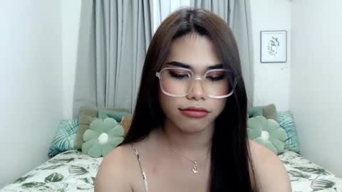 yourprettyblythe_ts online show from 10, 1, 2026