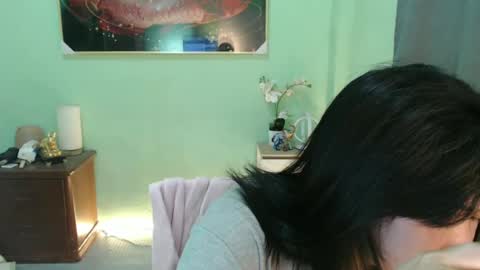 Snapshot of yourprettytrish chatting on 24, 1, 2025 Trish online show from 24, 1, 2025