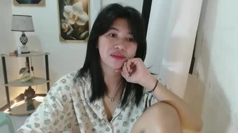 Snapshot of yourprettytrish chatting on 13, 2, 2025 Trish online show from 13, 2, 2025