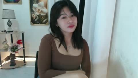 Snapshot of yourprettytrish chatting on 19, 2, 2025 Trish online show from 19, 2, 2025