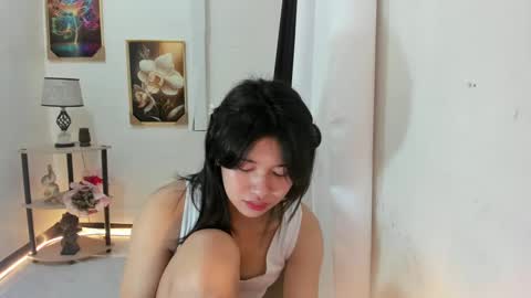 Snapshot of yourprettytrish chatting on 28, 2, 2025 Trish online show from 28, 2, 2025