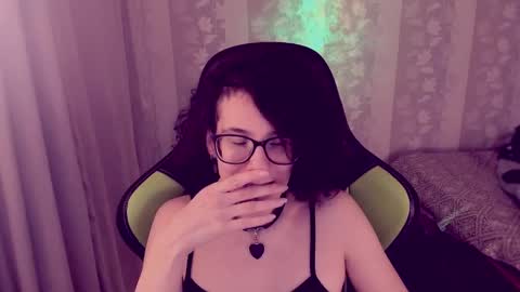 Snapshot of yourscosmic chatting on 11, 12, 2024 Yours Cosmic online show from 11, 12, 2024