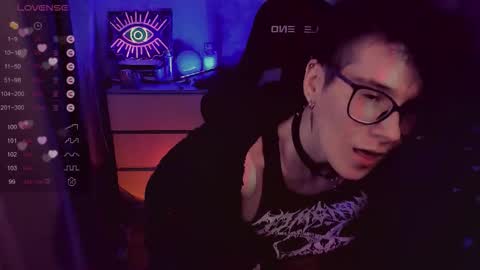 Snapshot of yourscosmic chatting on 10, 10, 2025 Yours Cosmic online show from 10, 10, 2025