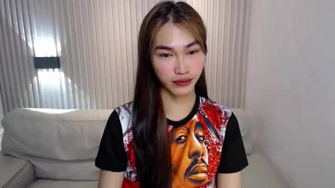    online show from 14, 12, 2025