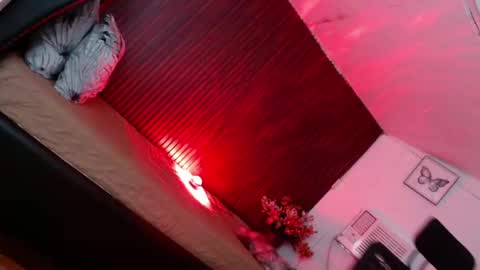 Snow Galvez online show from 13, 2, 2025