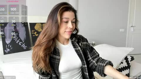 Snapshot of yoursoul_mila chatting on 3, 5, 2026 yoursoul_mila online show from 3, 5, 2026