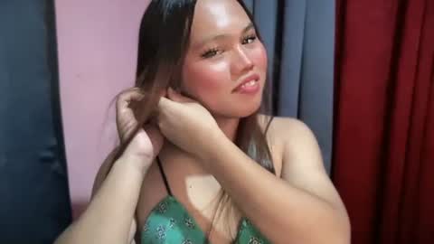 yourspecialgirl_rhea online show from 25, 11, 2025
