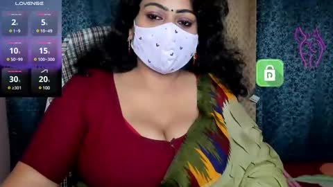 Snapshot of yourss_preethy chatting on 4, 1, 2025 preethy online show from 4, 1, 2025