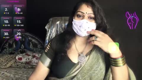 Snapshot of yourss_preethy chatting on 25, 9, 2025 preethy online show from 25, 9, 2025